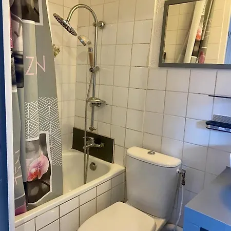 Studio 12m2 Apartment *